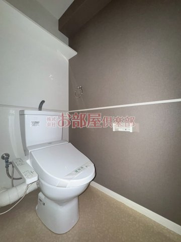 プレジデント正弥久留米駅のトイレ|ゆったりとした空間のトイレです