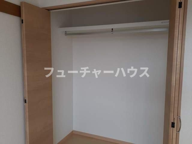 クレストール　カーサの収納|たっぷりとした収納スペースです