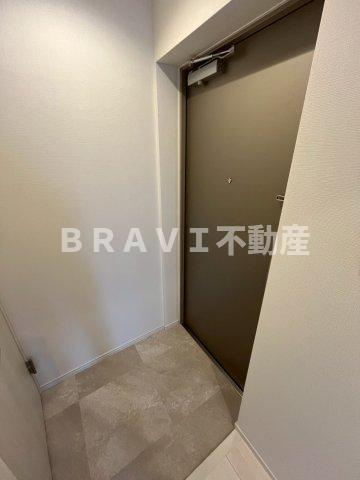 スプランディッド玉造　BRAVI不動産の玄関|【スプランディット玉造】明るい玄関です