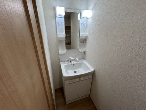 YK Hillsの洗面所