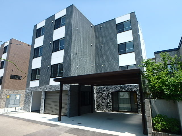 Ｒｏｙａｌ　Ｏａｋ中島公園Ⅱ（ロイヤルオーク）
