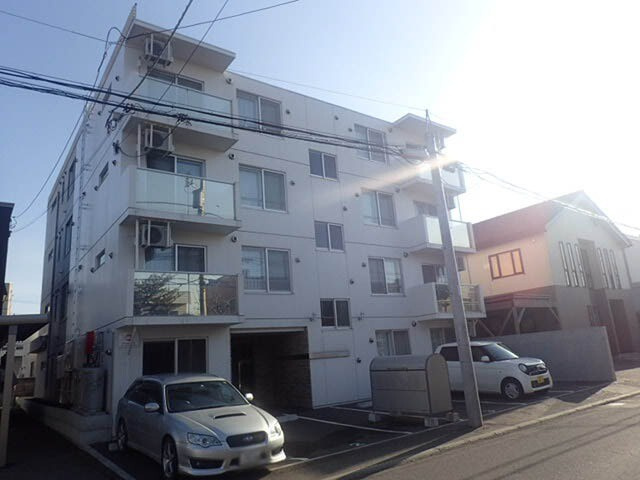フィオラノ発寒中央８