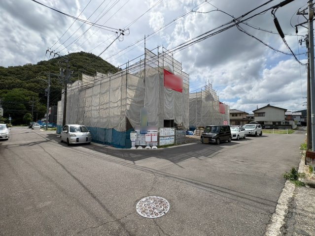 タマタウン　岐阜市芥見中野畑（芥見小）　全４区画分譲の外観|「現地（2026年7月17日）撮影」　
■全体写真　
■ヤマダ不動産　株式会社リライフ　