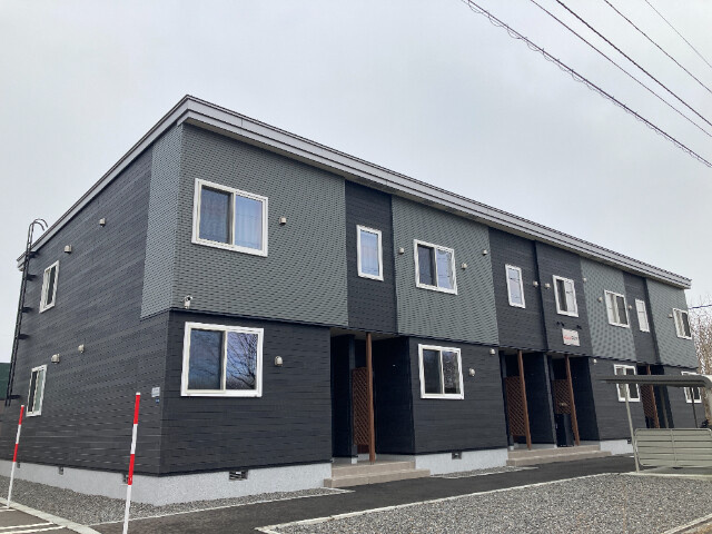 苫小牧市宮前町４丁目のアパート