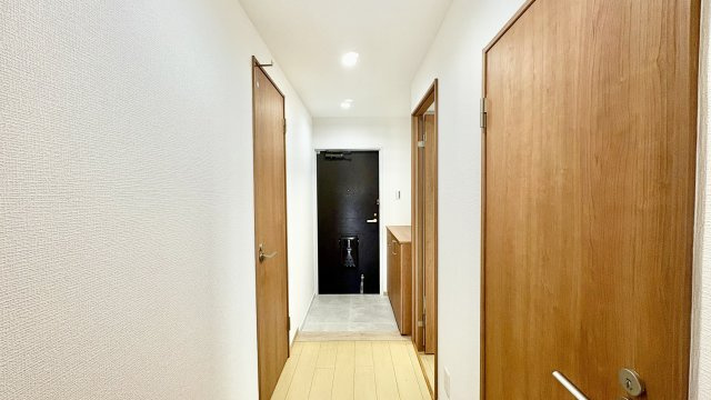 グローリアスハイツ春日井の玄関