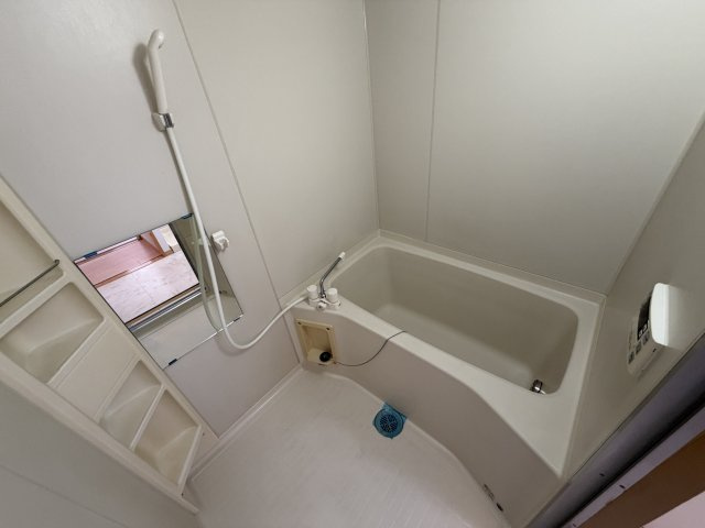 ハーヴェスト本郷の浴室|＊他号室参考写真