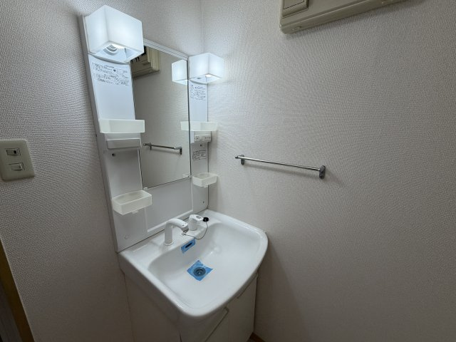 ハーヴェスト本郷の洗面所|＊他号室参考写真