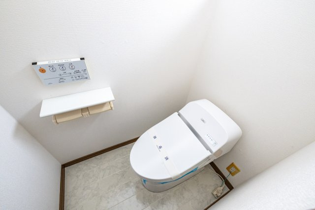徳間貸家のトイレ