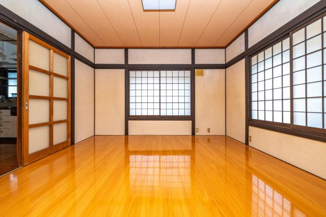 徳間貸家の洋室