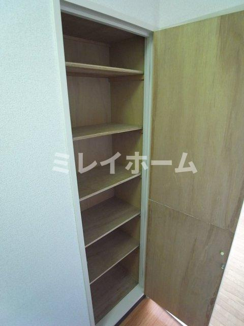 ファサード田園調布の玄関