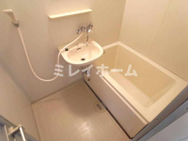 ファサード田園調布の浴室