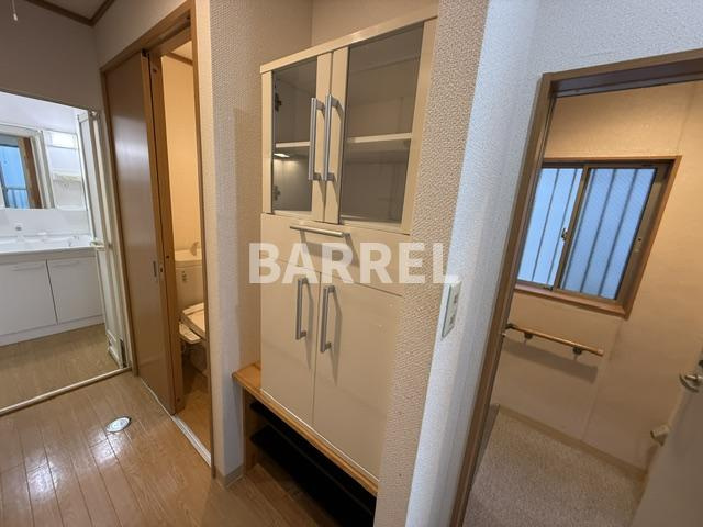 栄町ワンルームの収納