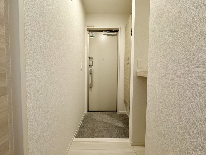 プルミエ　ラムールの玄関