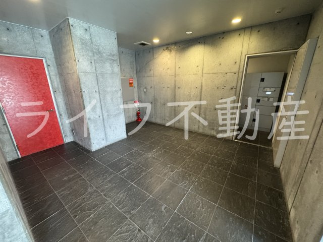 ロネスタ新深江のエントランス