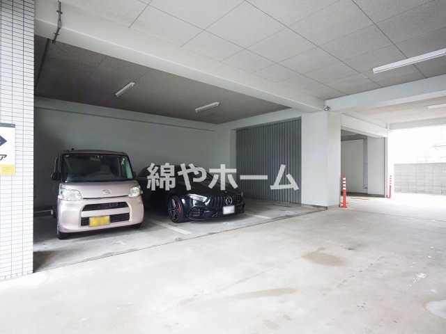 グランデージ新深江の駐車場|駐車場です