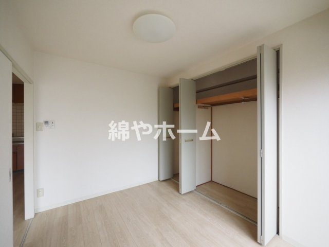 グランデージ新深江の洋室|広々とした洋室です