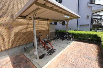 【その他共用部分】 | グレイス高見の里杉井 | 駐輪場