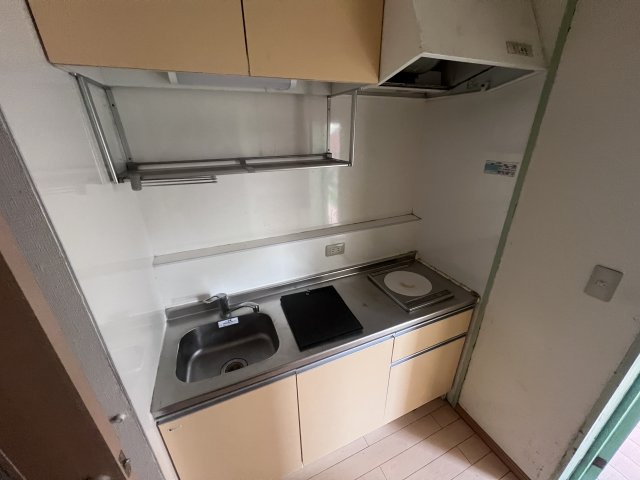 ファーストマンションのキッチン