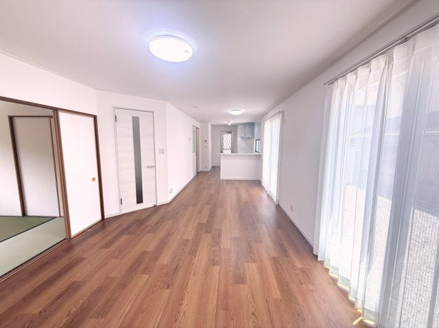 【居間・リビング】 | 桑名市多度町小山台１丁目 | ＬＤＫ