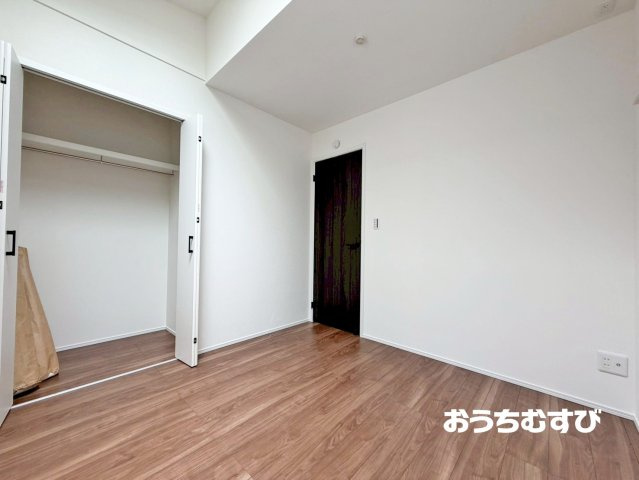 春日井市白山町(全3棟)の洋室