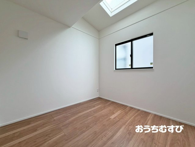 春日井市白山町(全3棟)の洋室