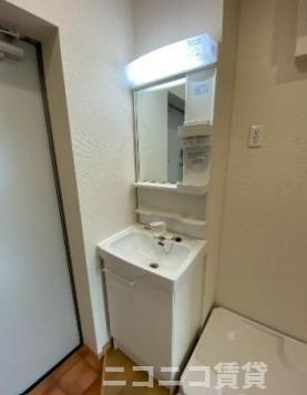 大田区大森南１丁目のアパートの独立洗面台|別号室イメージの為、現状を優先致します。