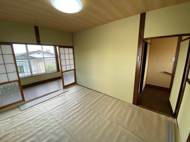 想定年間賃料　94.8万　想定利回り　11.2％　木造の和室|※賃貸入居前のものになります。
