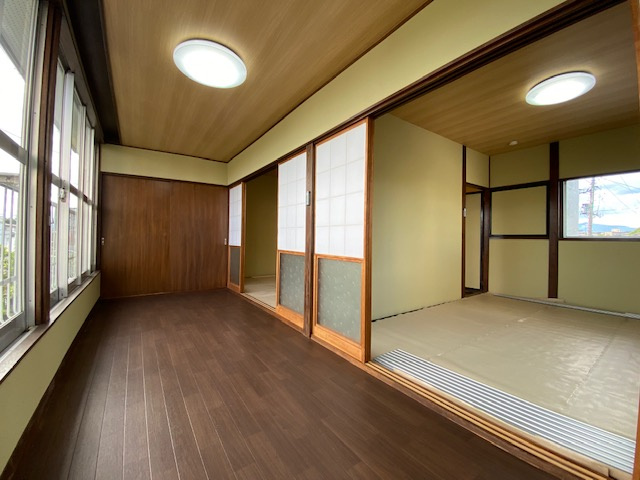 想定年間賃料　94.8万　想定利回り　11.2％　木造の内装|※賃貸入居前のものになります。