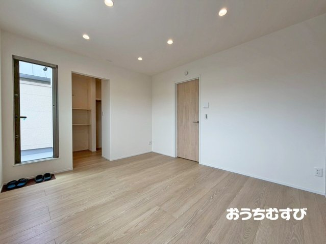 春日井市白山町(全3棟)の洋室