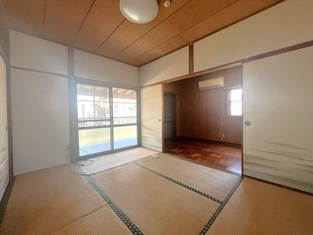 北長柄町貸家の和室