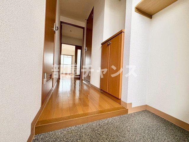 ベレーサ山王の玄関