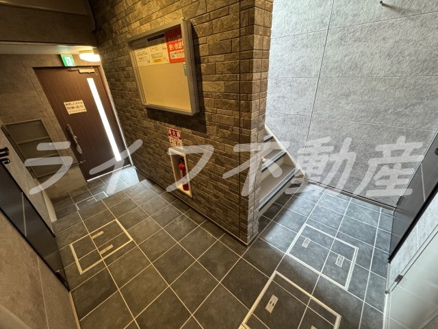 フジパレス鴻池新田駅北のエントランス|エントランスです