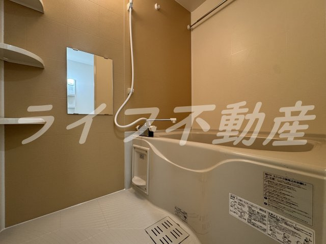 フジパレス鴻池新田駅北の浴室|日々の暮らしに欠かせないお風呂です