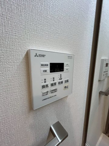 西宮市中前田町の賃貸マンションの洗面所