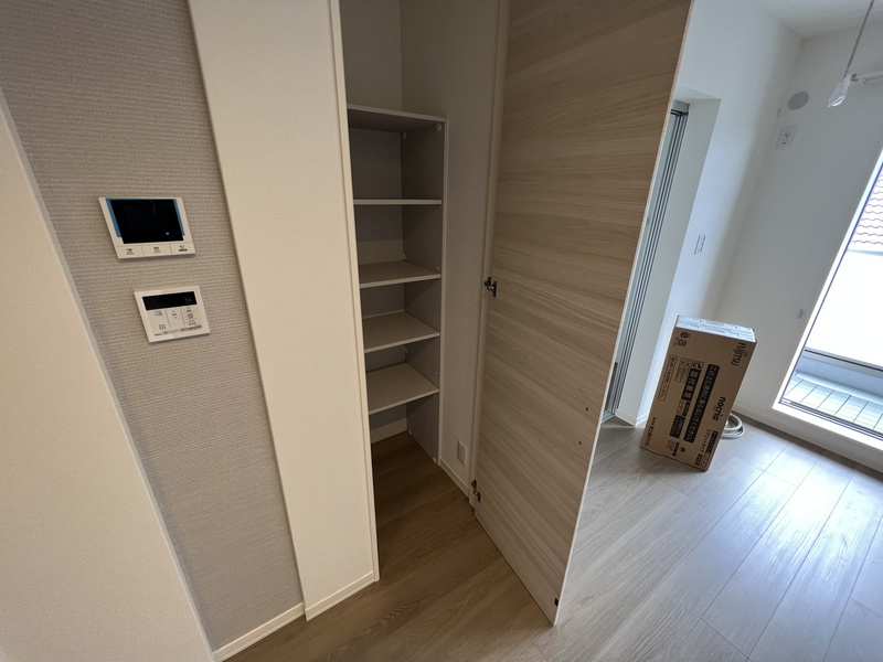 西宮市大屋町の賃貸マンションの収納