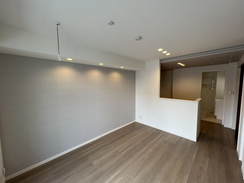 西宮市大屋町の賃貸マンションの居間・リビング