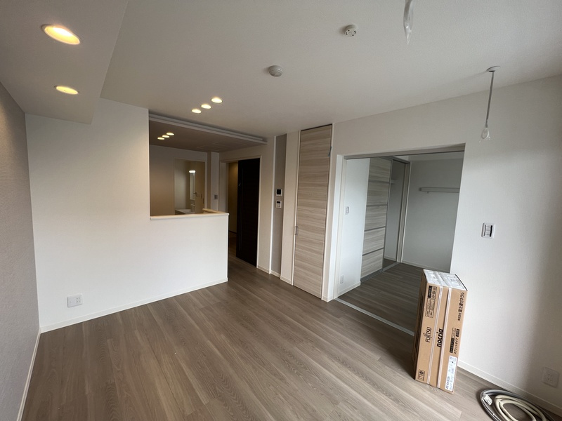 西宮市大屋町の賃貸マンションの居間・リビング