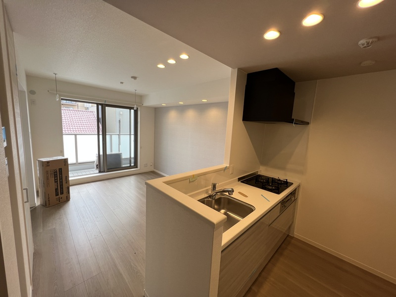 西宮市大屋町の賃貸マンションの居間・リビング