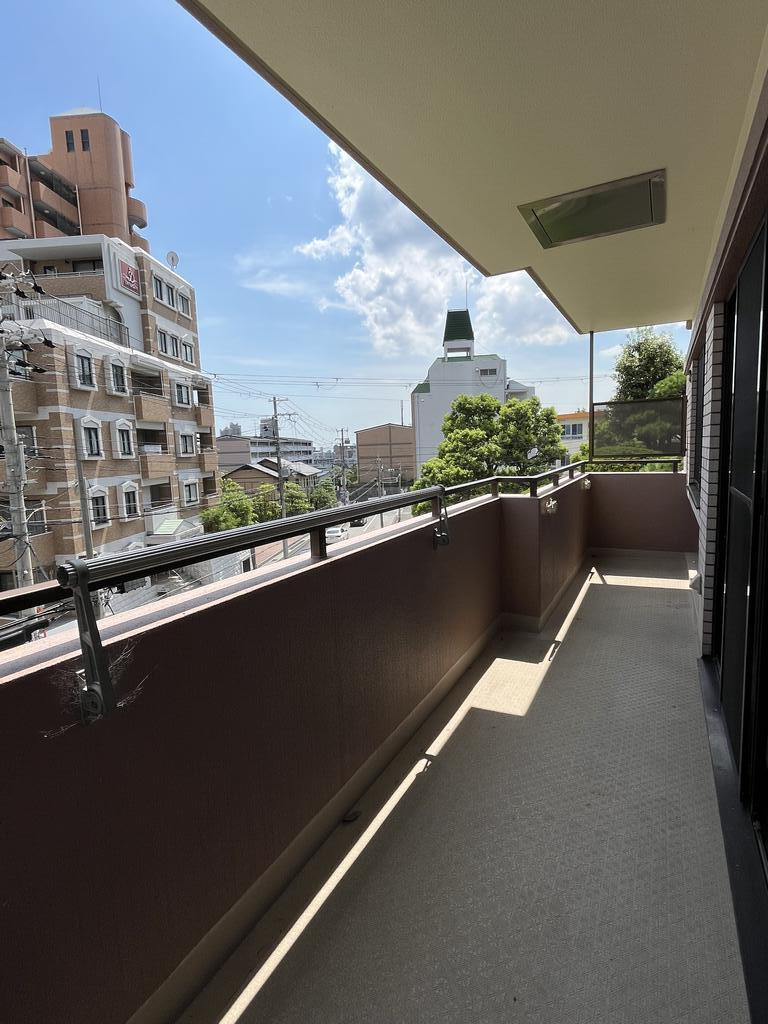 神戸市東灘区御影山手５丁目の賃貸マンションのバルコニー