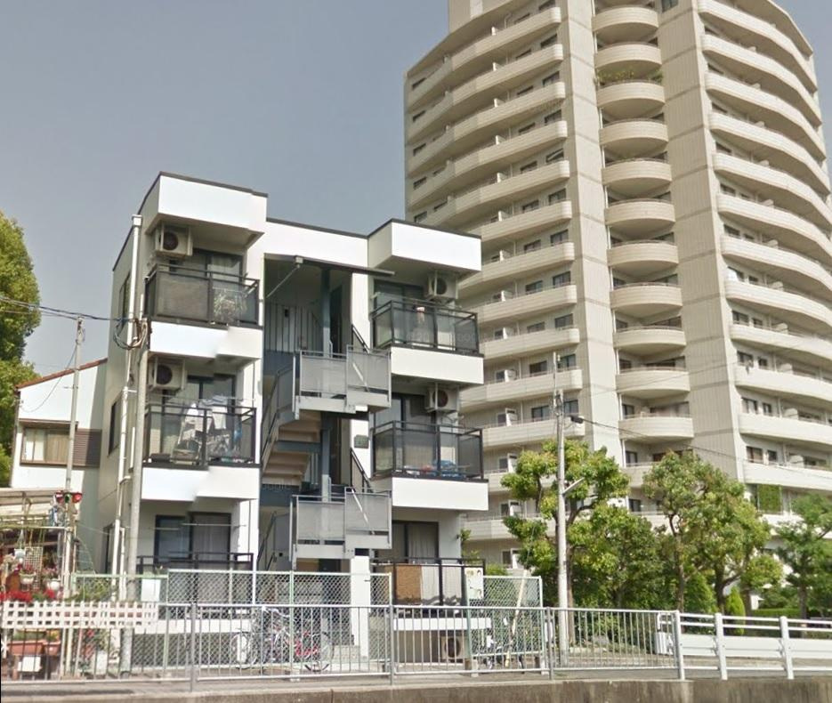 神戸市東灘区本山南町５丁目のアパートの外観
