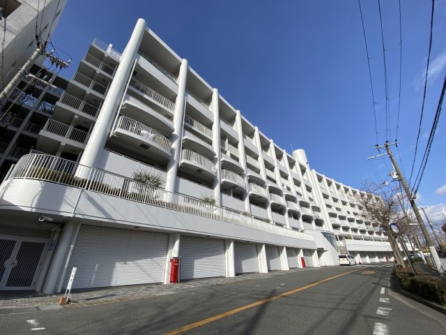 芦屋市朝日ケ丘町の賃貸マンション