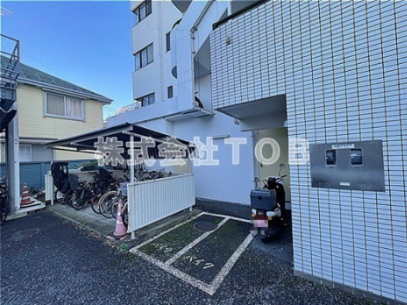 【その他共用部分】 | ユリシーズ浜田山 | 自転車置き場　バイク置き場
