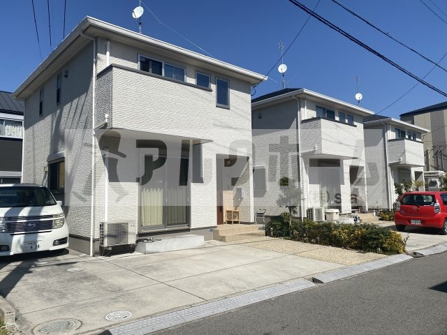 国分本町3丁目3LDK一戸建て