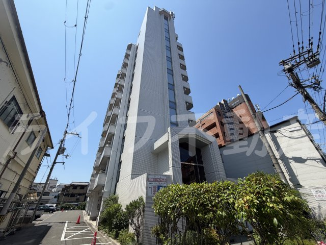リバーシティ久の外観