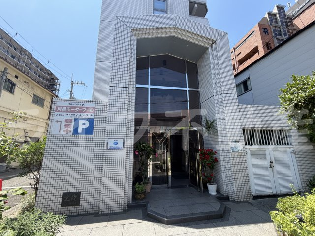 リバーシティ久のエントランス