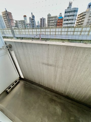 スペース九条のバルコニー
