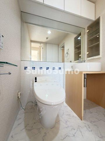 エスコートノヴェル用賀のトイレ|コンパクトで使いやすいトイレです