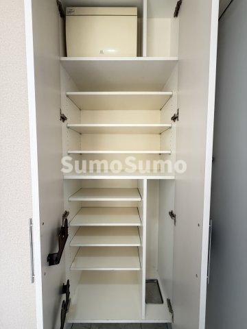 エスコートノヴェル用賀の収納|ちょっとした収納スペースも充実しています