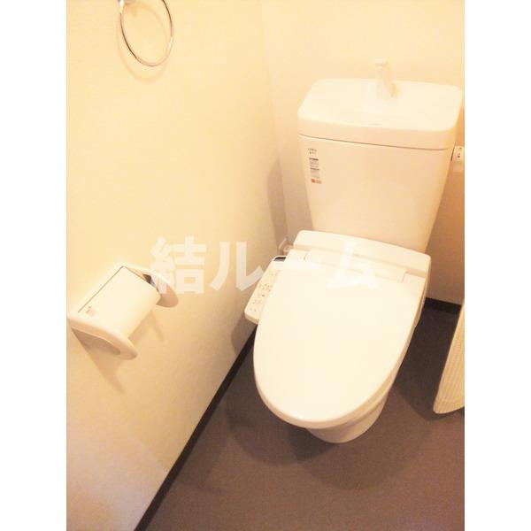 豊島区千早４丁目のアパートのトイレ|別号室参考写真