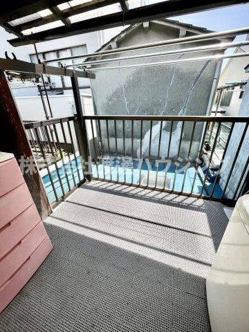 内代町2丁目貸家のバルコニー